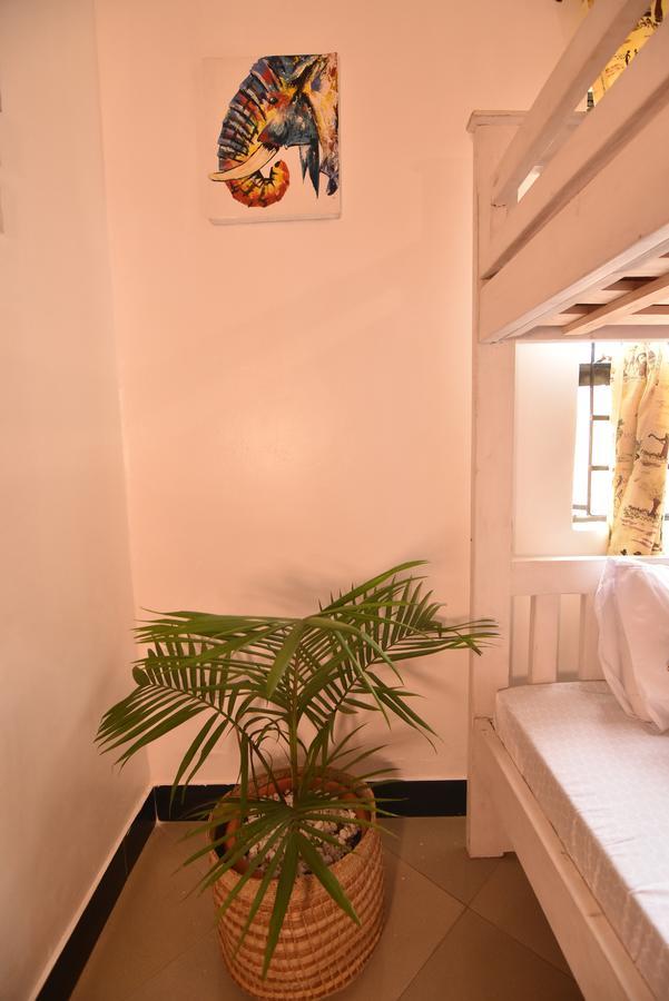 Mambo Arusha Hostel Exterior photo