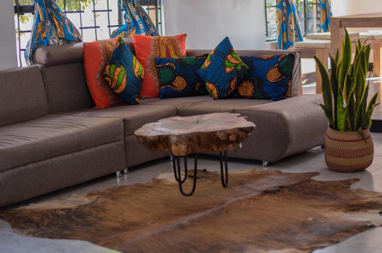 Mambo Arusha Hostel Exterior photo